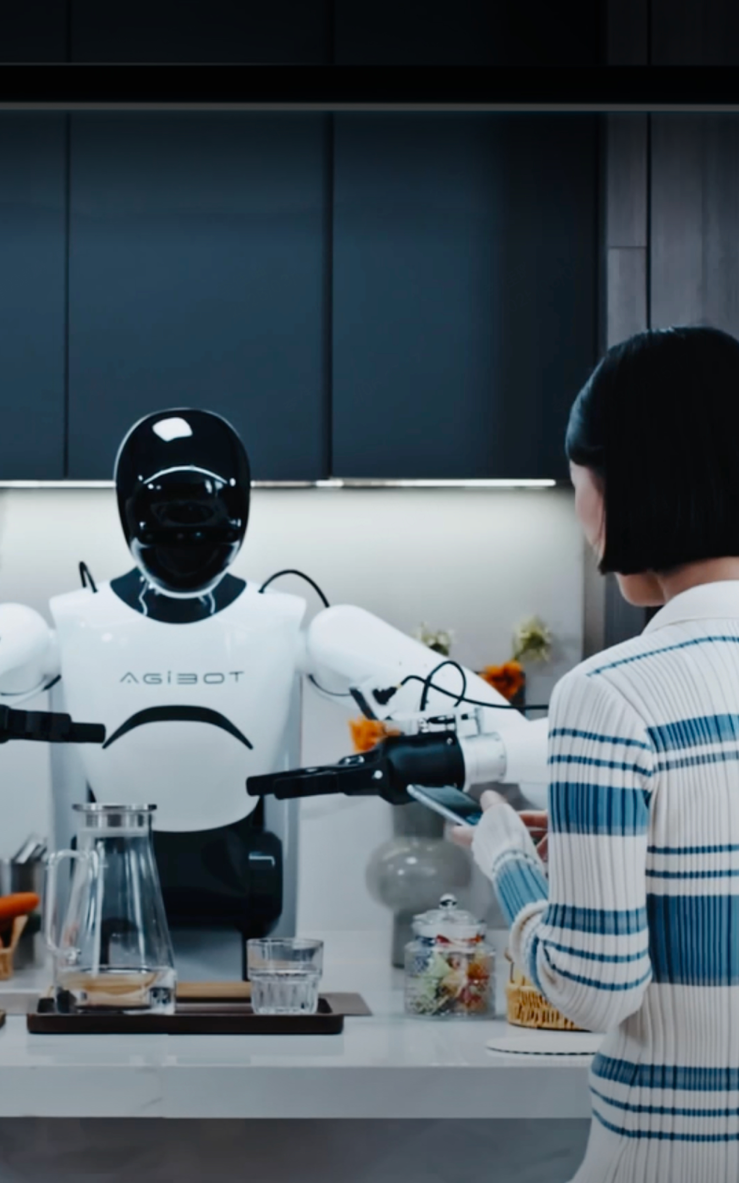 行业首款！永乐高发布具身智能一站式开发平台Genie Studio